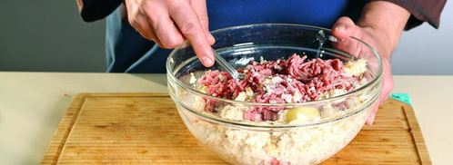 шашлычки с фрикадельками в соусе терияки. Шаг 3