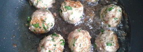 спагетти с фрикадельками из шпината и цукини. Шаг 4