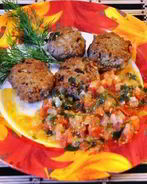 Жареные фрикадельки с томатным соусом