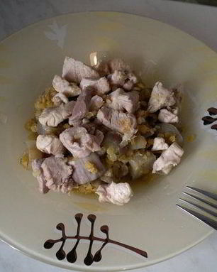 Чечевица с баклажаном и чили перцем, мясо птицы с имбирем