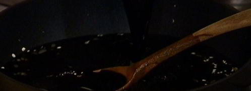 черный рис с кальмарами и морскими гребешками. Шаг 6