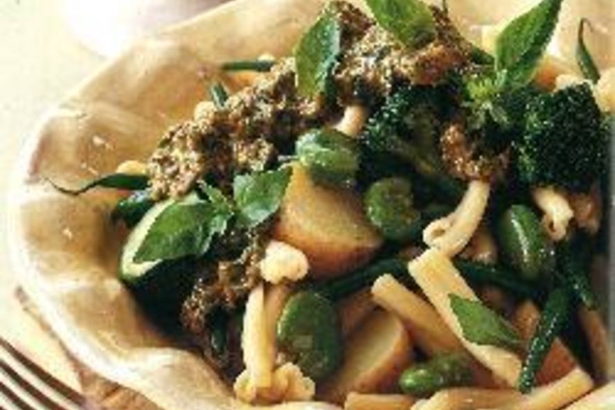 Рецепт картофеля с пастой, овощами и песто