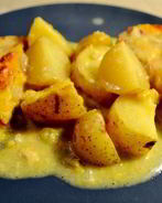 Картофель со свининой и сыром в духовке