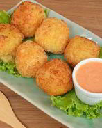 Картофельные крокеты с креветками