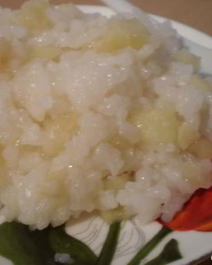 Рис с яблоками Шарлотка