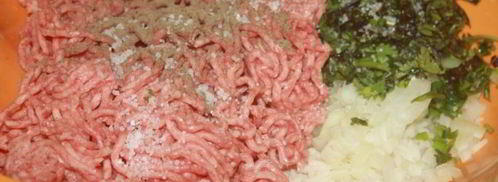 голубцы с мраморной говядиной во вкуснейшем сметанно-овощном соусе. Шаг 6