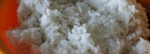 летние голубцы, запеченные в сметанно-томатном соусе. Шаг 5