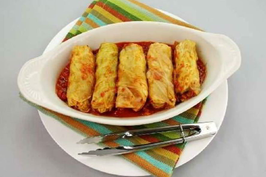 Рецепт пикантных голубцов из савойской капусты с чесноком