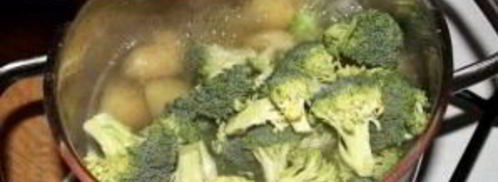 фаршированные шампиньоны в сметане. Шаг 6