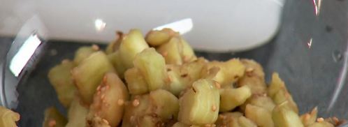 грибы из баклажанов. Шаг 3