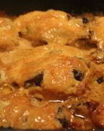 Грибы со свининой в духовке