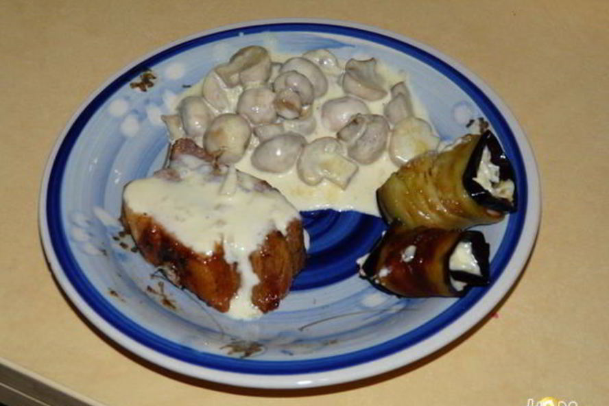 Рецепт грибов в сливочно-сырной подливке