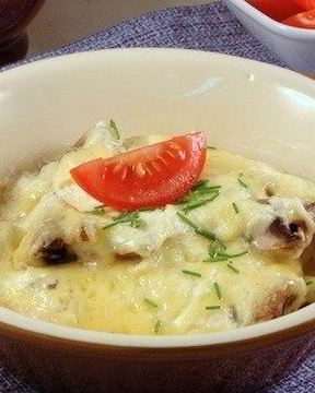 Шампиньоны с сыром в духовке