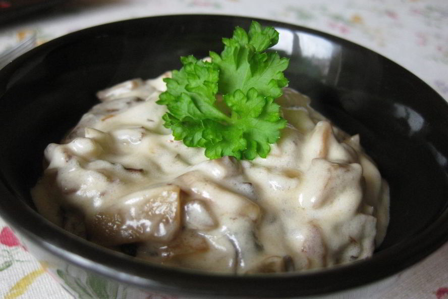 Рецепт шампиньонов со сметаной