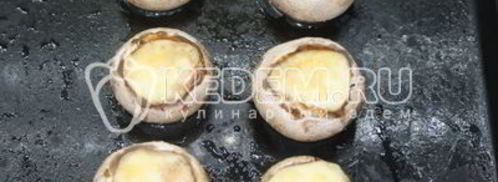 запеченные шампиньоны с сыром. Шаг 4