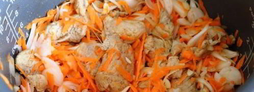 гуляш из индейки в мультиварке. Шаг 11