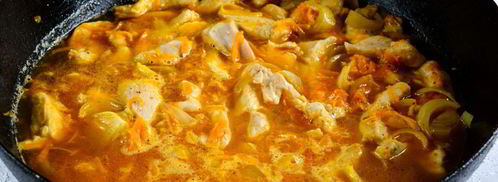 гуляш из курицы со сметаной. Шаг 6