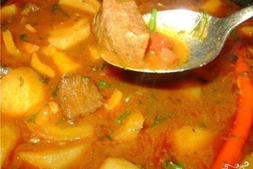 Рецепт гуляша с картошкой в мультиварке