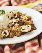Гуляш с лесными грибами