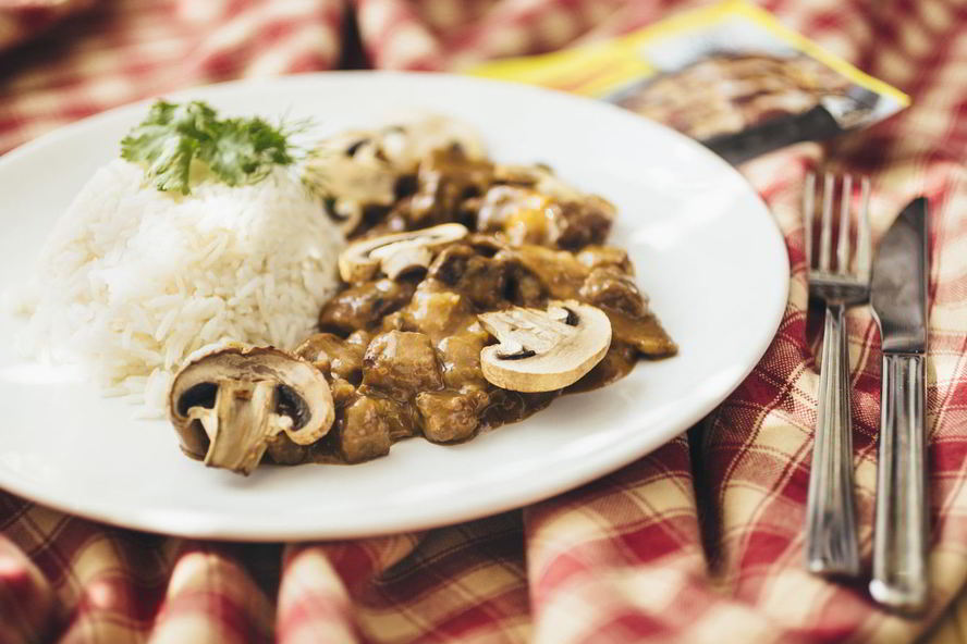 Рецепт гуляша с лесными грибами