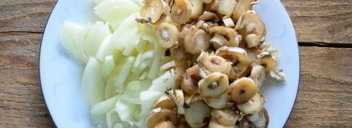 куриный гуляш с грибами в соусе. Шаг 6