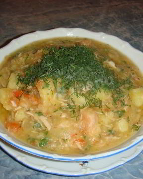 Свиной гуляш из свинины с подливкой