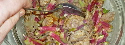 свиной гуляш с китайской редькой. Шаг 9