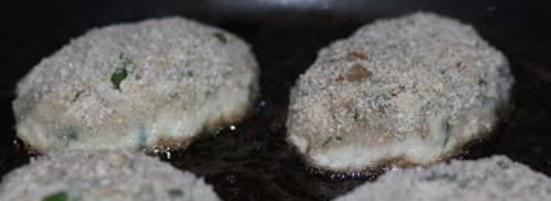 куриные котлеты с хреном и яблоками. Шаг 7