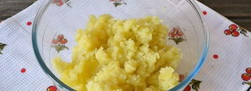 постные картофельные котлеты с луком. Шаг 5