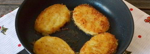 постные картофельные котлеты с луком. Шаг 10