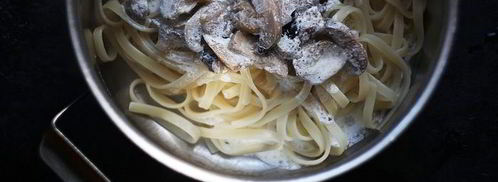 лапша со сливочно-грибным соусом. Шаг 7