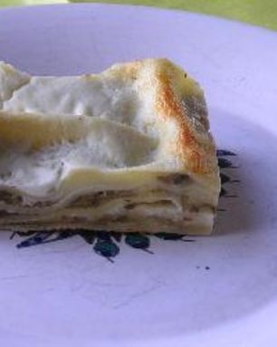 Лазанья с баклажанами и сливочным соусом