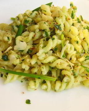 Макароны с черемшой