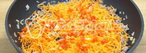 макароны с фаршем на сковороде. Шаг 5