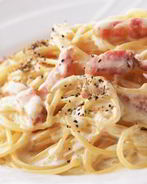 Паста Карбонара с беконом в сливках