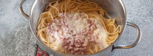 паста карбонара с ветчиной и сливками. Шаг 10