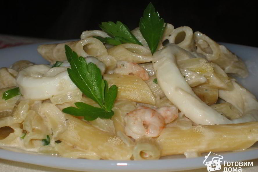 Рецепт пасты с соусом из кальмаров