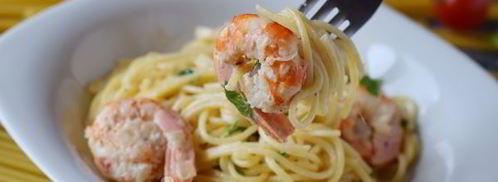 спагетти с креветками в сливочном соусе. Шаг 17