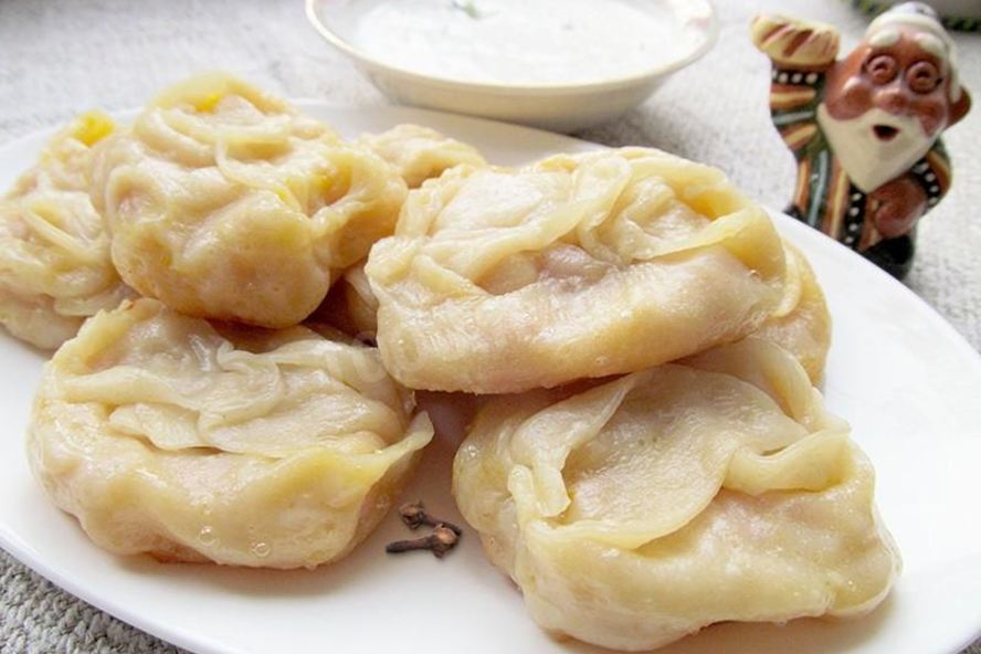 Рецепт мантов с тыквой и луком