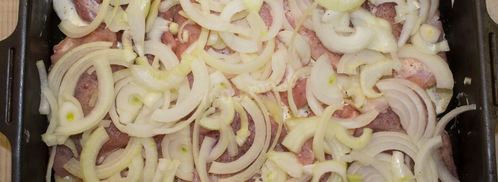 мясо по-французски классически в духовке с картошкой. Шаг 13