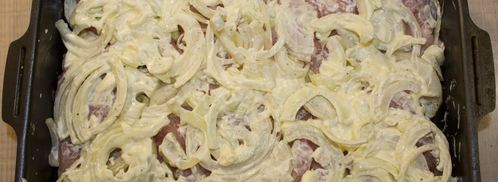 мясо по-французски классически в духовке с картошкой. Шаг 16