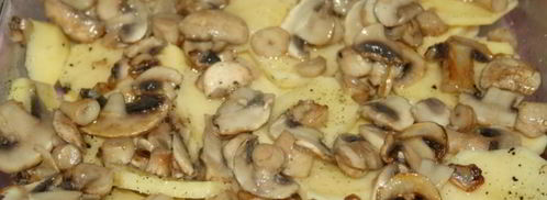 мясо по-французски с шампиньонами. Шаг 5