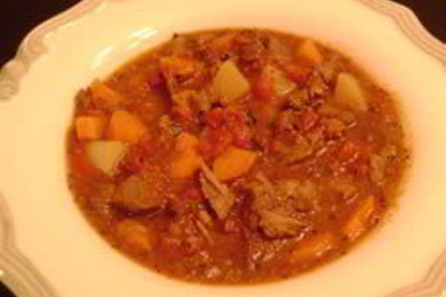 Рецепт тушеной говядины с картошкой по-французски