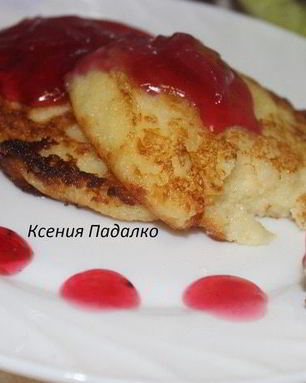 Биточки из манки с киселем