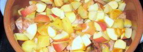 кролик с яблоками под хлебной корочкой. Шаг 5