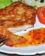 Свиные отбивные в сырной панировке