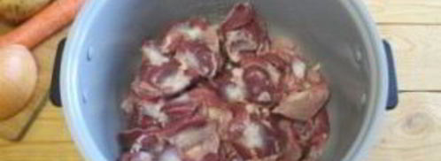 желудки куриные, тушенные с картошкой. Шаг 3