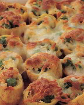 Артишоки, фаршированные зеленым горошком