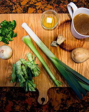 Брокколи, запеченная с сыром