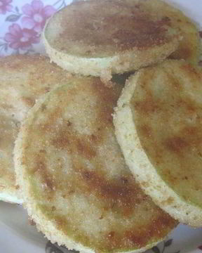 Кабачки, жареные в панировочных сухарях